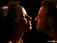 Il sesso romantico di Romy Indy