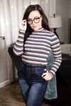 Gina Valentina a Whitney Wright se navzájem olizují