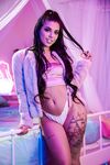 Gina Valentina a búja szerető