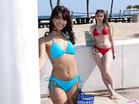 Gina Valentina e Kobi Brian - Pussy lecca