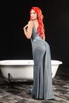 Nicolette Shea a luxus anyuka
