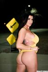 Romi Rain elrabolt milf