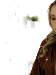 Szép tabu xxx hármas anna claire clouds és maddy may