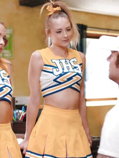 Blonde cheerleader girls Khloe kapri and kyler quinn narrow holes are drilled hard