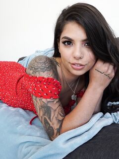 Gina Valentina pov lovemaking