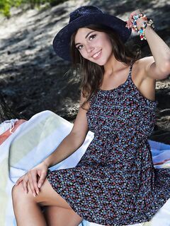 Monika Dee - MetArt