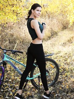 Suzanna A - MetArt